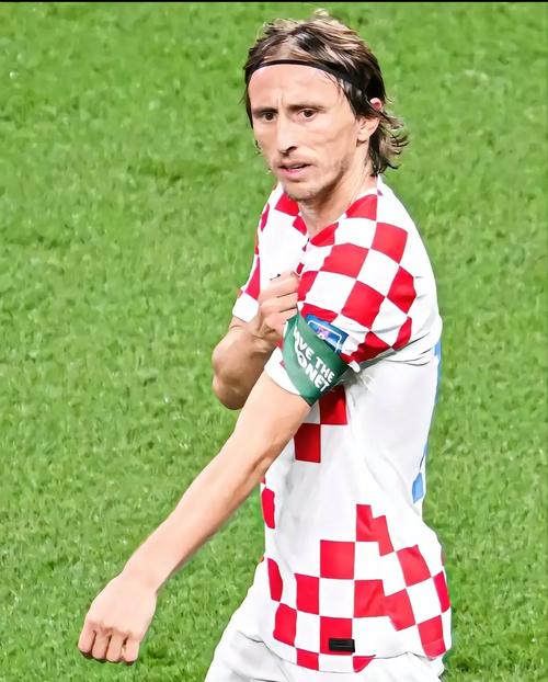 侯永永：我无比自豪入选国足 是梦寐以求的事情