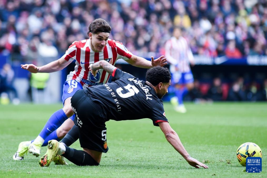 拒绝翻盘！湖人141：116老鹰，谁是赢球最大功臣，数据不会说谎